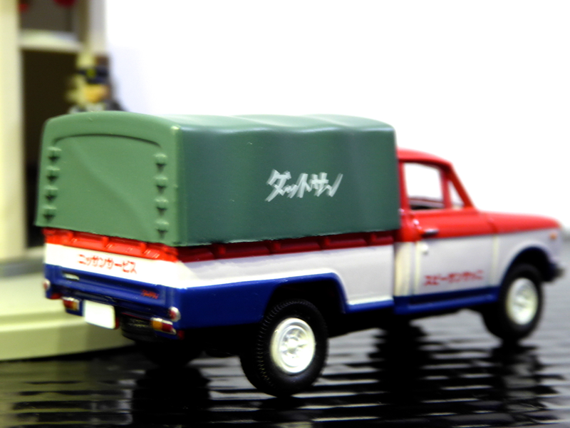Illustration for article titled Hot Sixty 4th: Tomica Tuesday with a truck